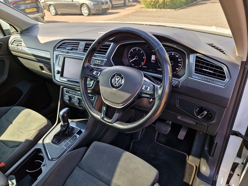 Volkswagen Tiguan TDI BlueMotion Tech SEL - U12255