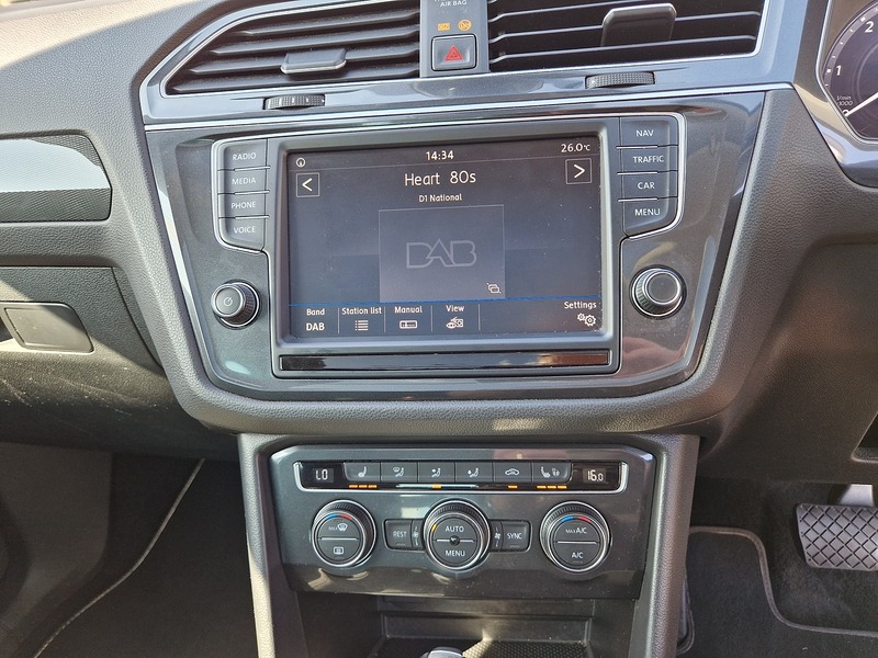 Volkswagen Tiguan TDI BlueMotion Tech SEL - U12255