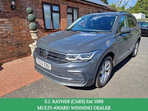 Volkswagen Tiguan 1.2 PureTech GT Premium SUV 5dr Petrol EAT Euro 6 (s/s) (130 ps)