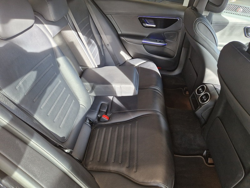 Mercedes-Benz C Class C300e AMG Line - U12258