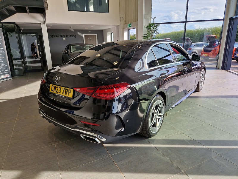 Mercedes-Benz C Class C300e AMG Line - U12258