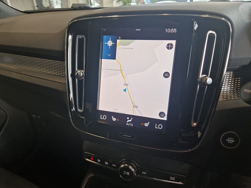 Volvo XC40 h T5 Twin Engine R-Design Pro - U12261