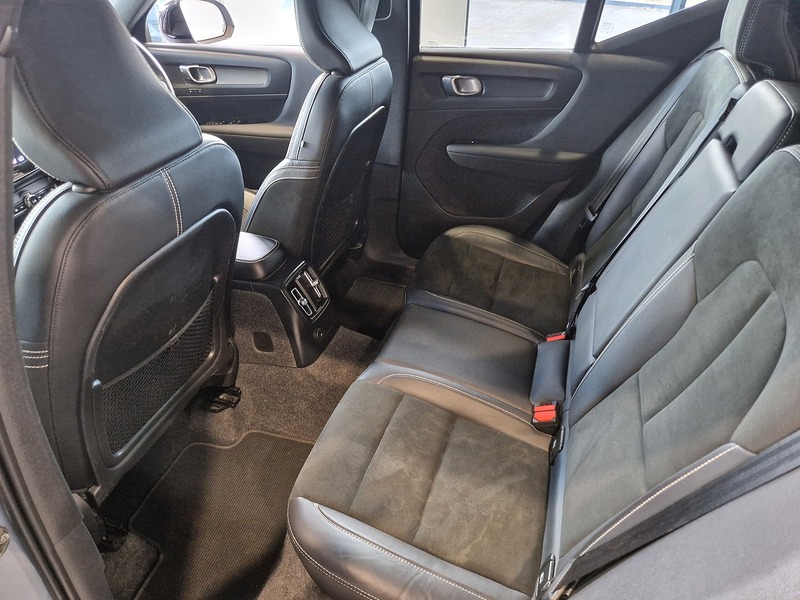 Volvo XC40 h T5 Twin Engine R-Design Pro - U12261