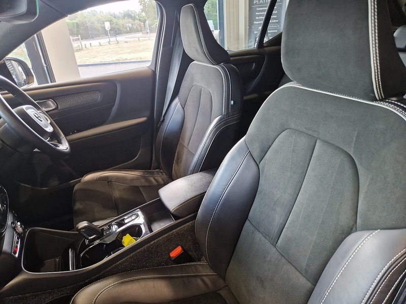 Volvo XC40 h T5 Twin Engine R-Design Pro - U12261