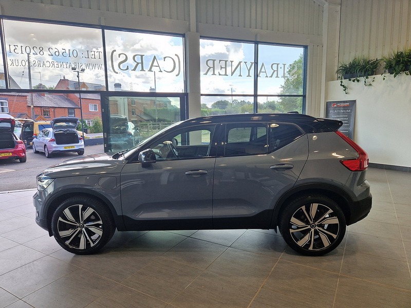 Volvo XC40 h T5 Twin Engine R-Design Pro - U12261