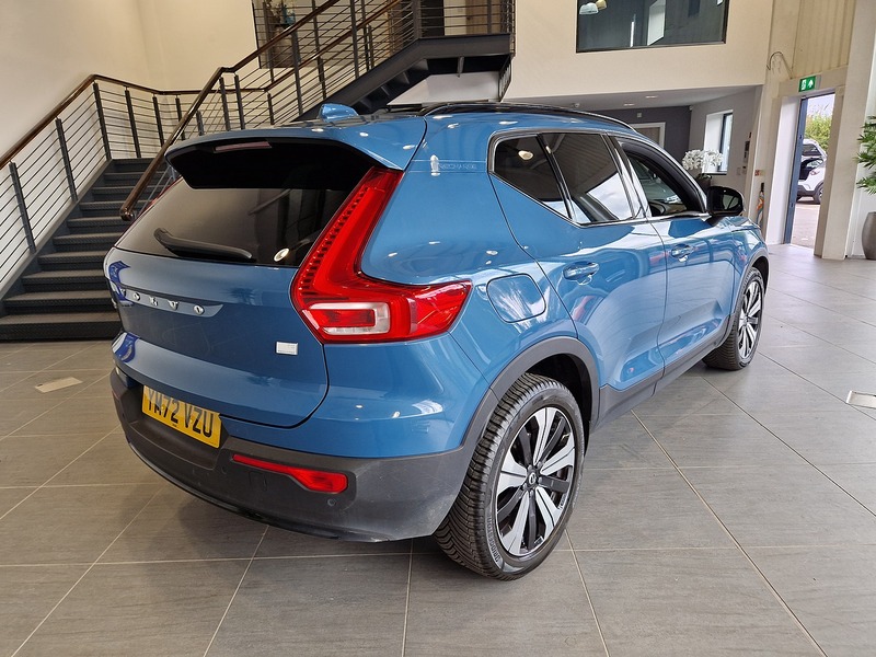 Volvo XC40 h T5 Ultimate Dark - U12264