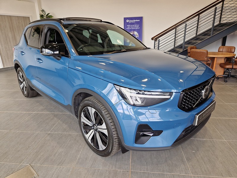 Volvo XC40 h T5 Ultimate Dark - U12264
