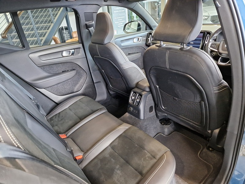 Volvo XC40 h T5 Ultimate Dark - U12264