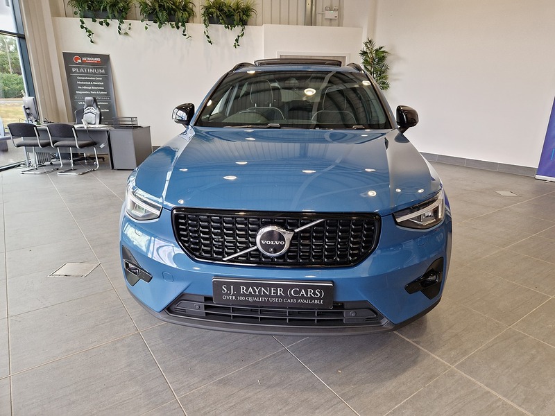 Volvo XC40 h T5 Ultimate Dark - U12264