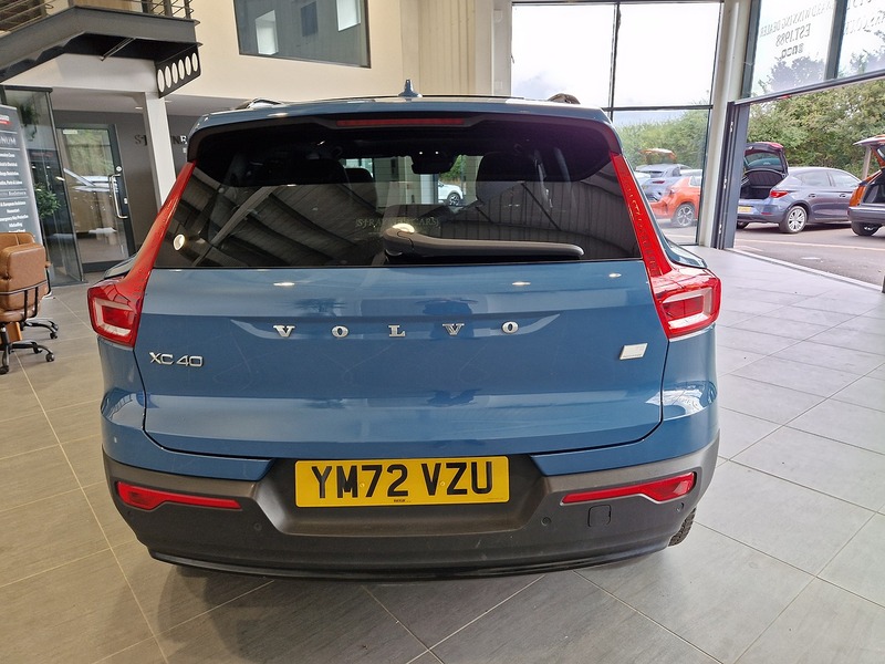 Volvo XC40 h T5 Ultimate Dark - U12264