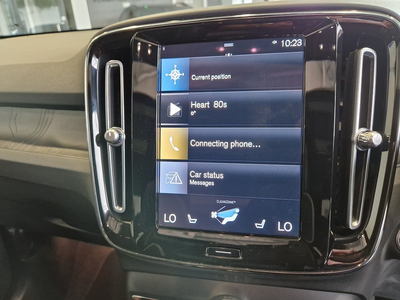 Volvo XC40 h T5 Ultimate Dark - U12264