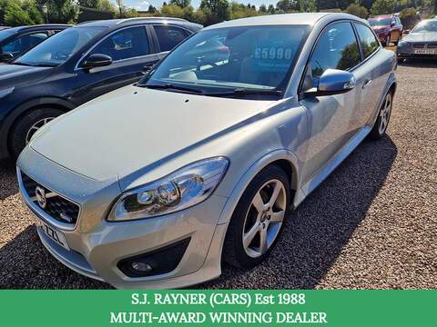 Volvo C30 2.0 D3 Momentum Estate 5dr Diesel Auto Euro 6 (s/s) (150 ps)