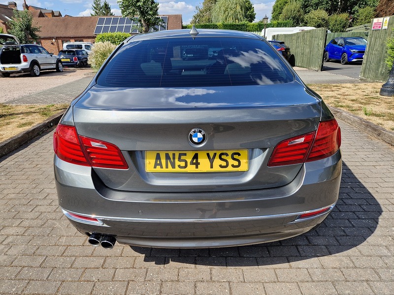 BMW 5 Series 530d Luxury - U12269