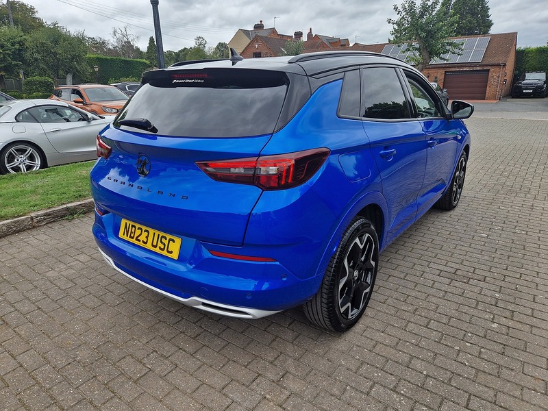 Vauxhall Grandland 1.2 Turbo Ultimate SUV 5dr Petrol Manual Euro 6 (s/s) (130 ps) - U12270