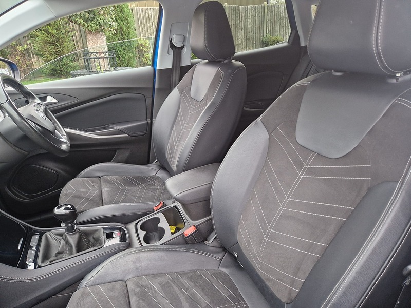 Vauxhall Grandland 1.2 Turbo Ultimate SUV 5dr Petrol Manual Euro 6 (s/s) (130 ps) - U12270