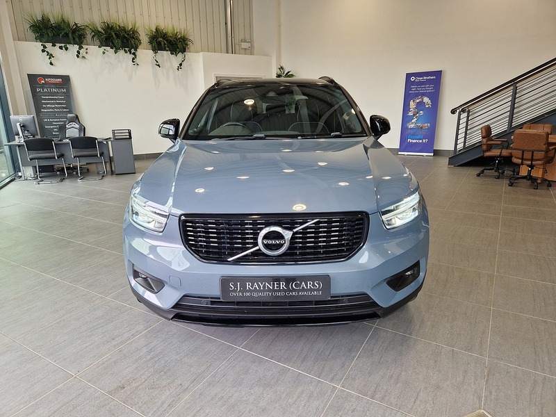Volvo XC40 D3 R-Design - U12275