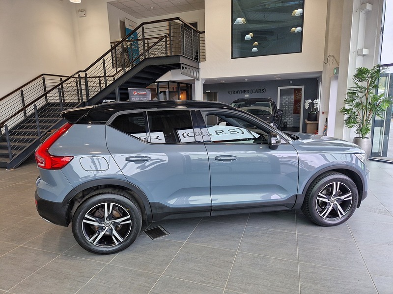 Volvo XC40 D3 R-Design - U12275