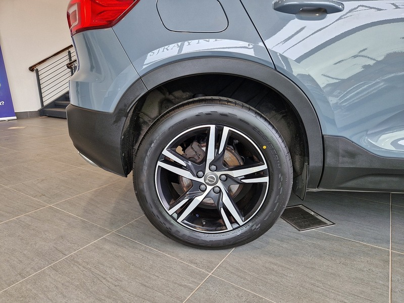 Volvo XC40 D3 R-Design - U12275