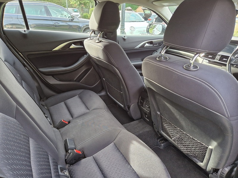 Infiniti QX30 d Premium - U12279