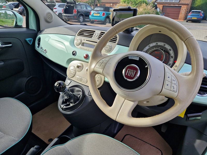 Fiat 500C Lounge - U12287