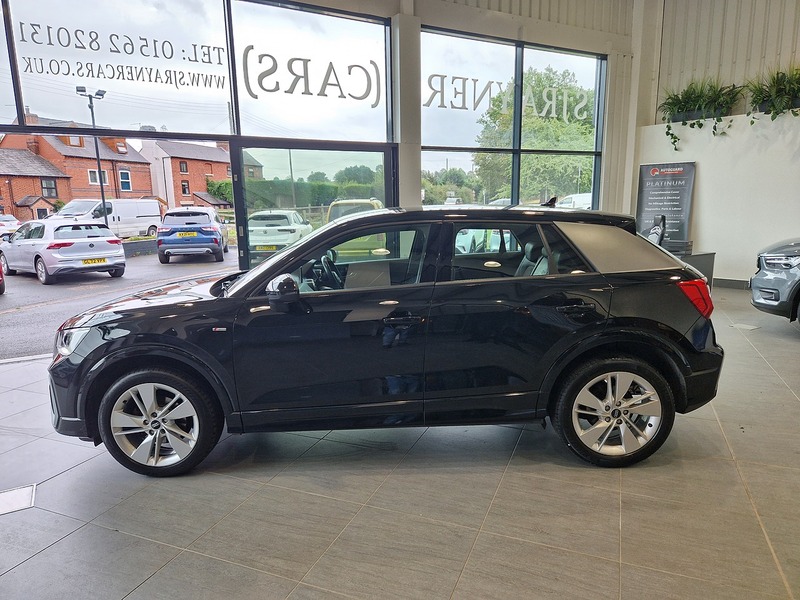 Audi Q2 TFSI S line - U12289
