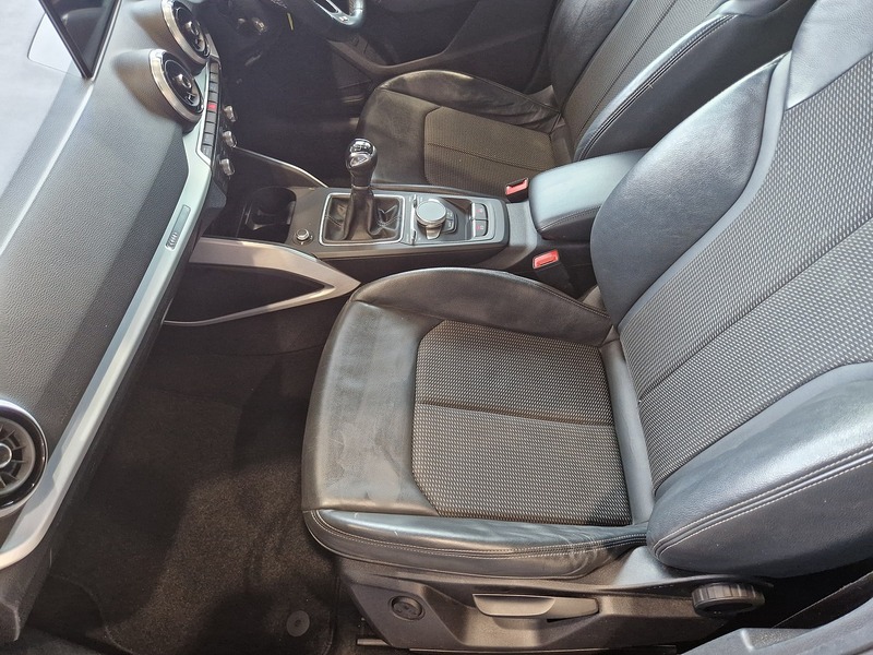 Audi Q2 TFSI S line - U12289