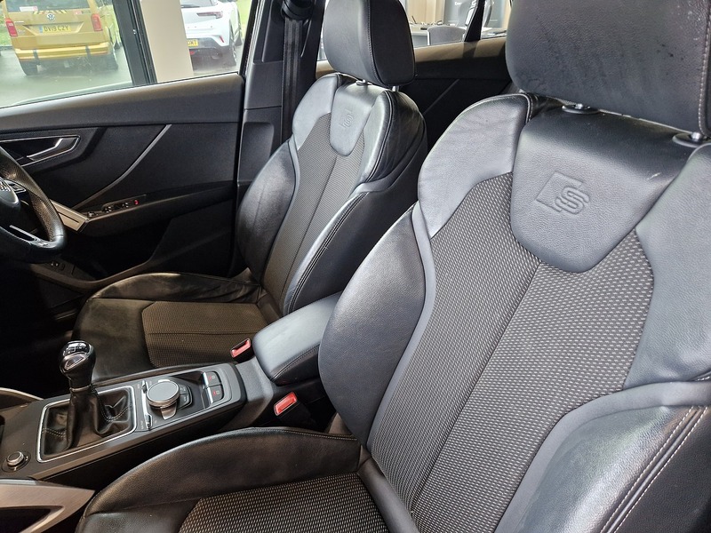 Audi Q2 TFSI S line - U12289