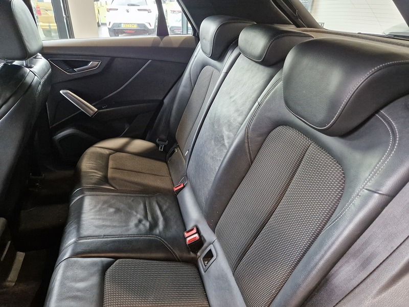 Audi Q2 TFSI S line - U12289