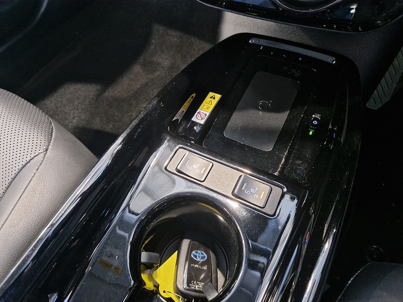 Toyota Prius VVT-h Excel - U12292