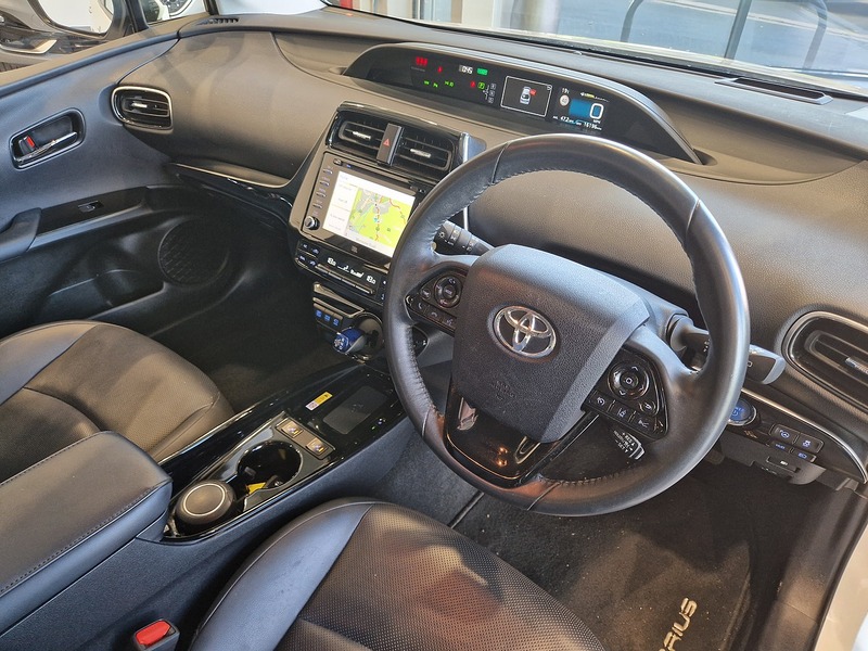 Toyota Prius VVT-h Excel - U12292