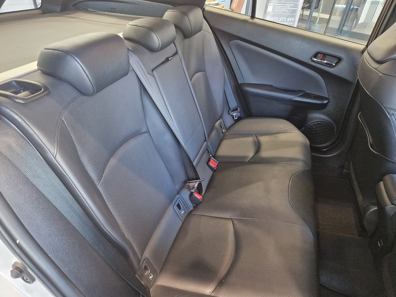 Toyota Prius VVT-h Excel - U12292