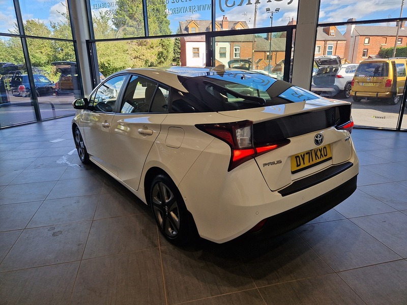 Toyota Prius VVT-h Excel - U12292