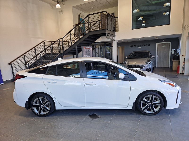 Toyota Prius VVT-h Excel - U12292
