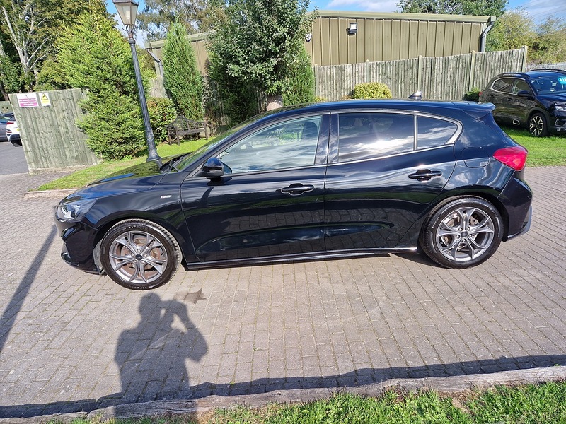 Ford Focus T EcoBoost ST-Line Edition - U12294