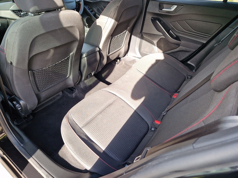 Ford Focus T EcoBoost ST-Line Edition - U12294