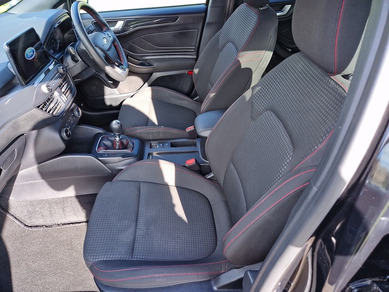 Ford Focus T EcoBoost ST-Line Edition - U12294