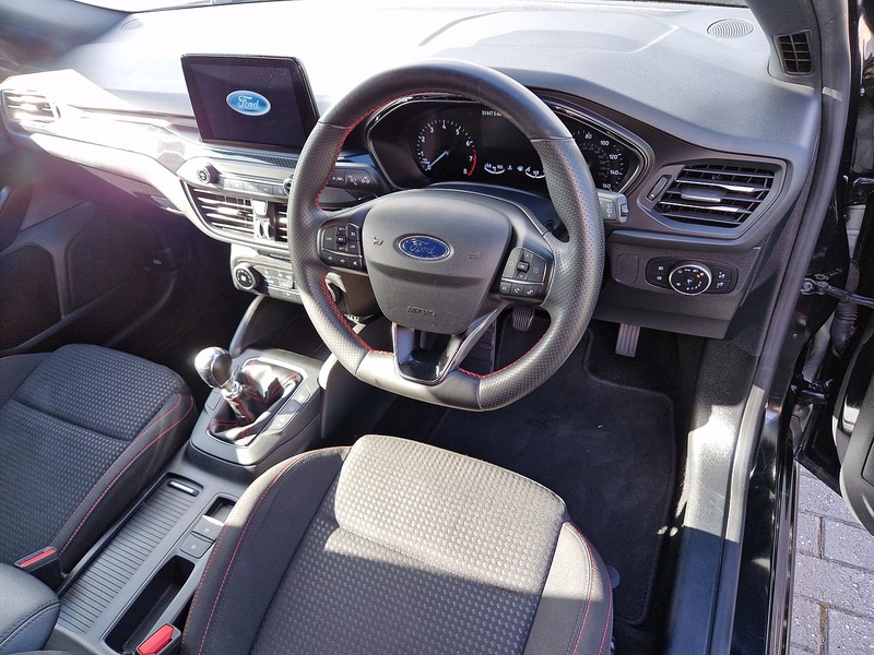 Ford Focus T EcoBoost ST-Line Edition - U12294