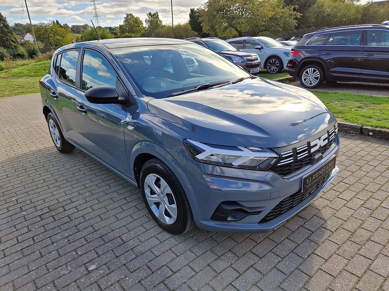Dacia Sandero TCe Bi-Fuel Essential - U12297