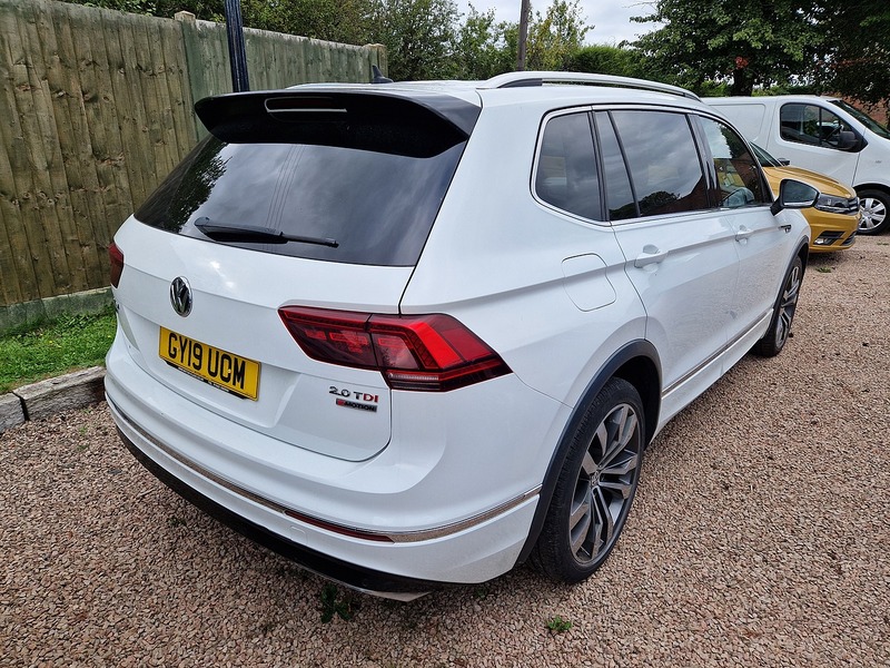 Volkswagen Tiguan Allspace TDI R-Line - U12300