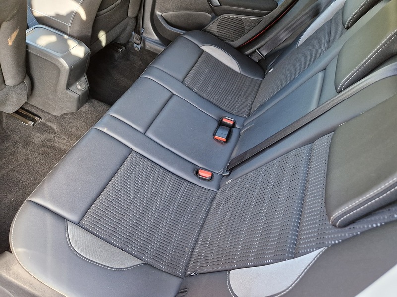 Peugeot 2008 PureTech Allure - U12306