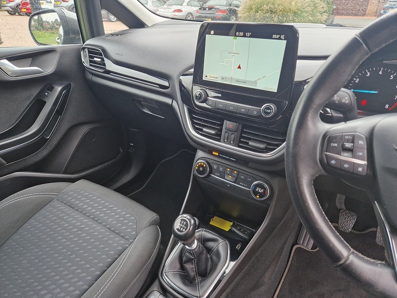 Ford Fiesta T EcoBoost Titanium - U12319