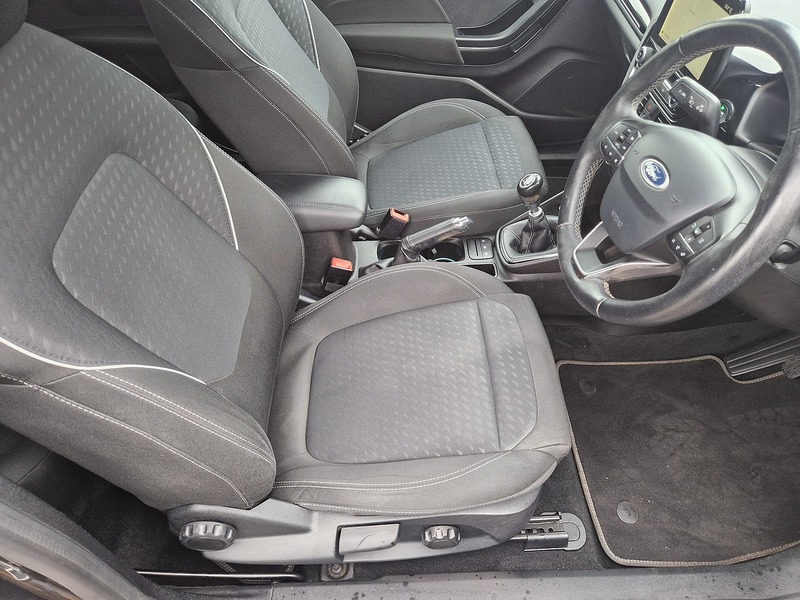 Ford Fiesta T EcoBoost Titanium - U12319