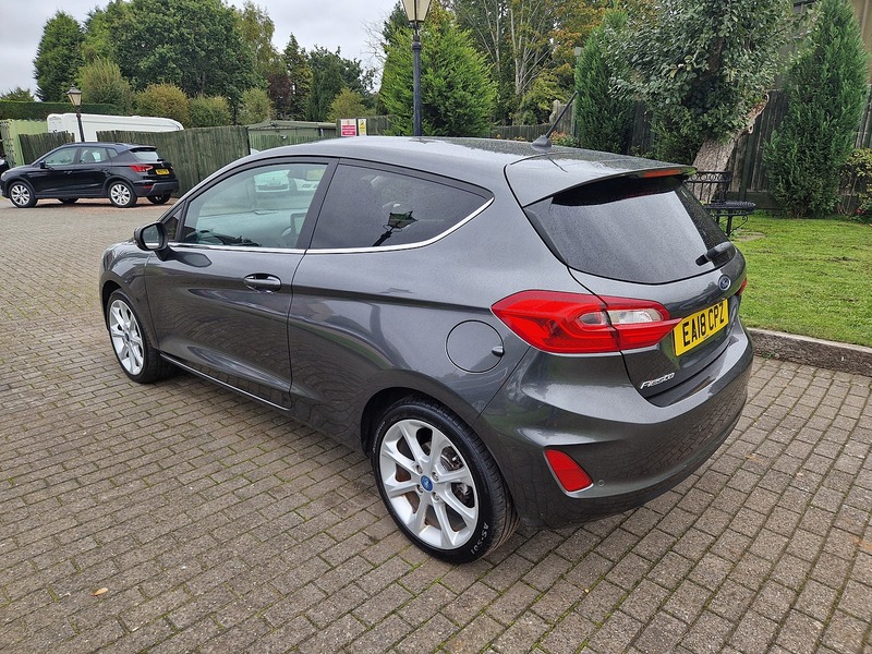 Ford Fiesta T EcoBoost Titanium - U12319
