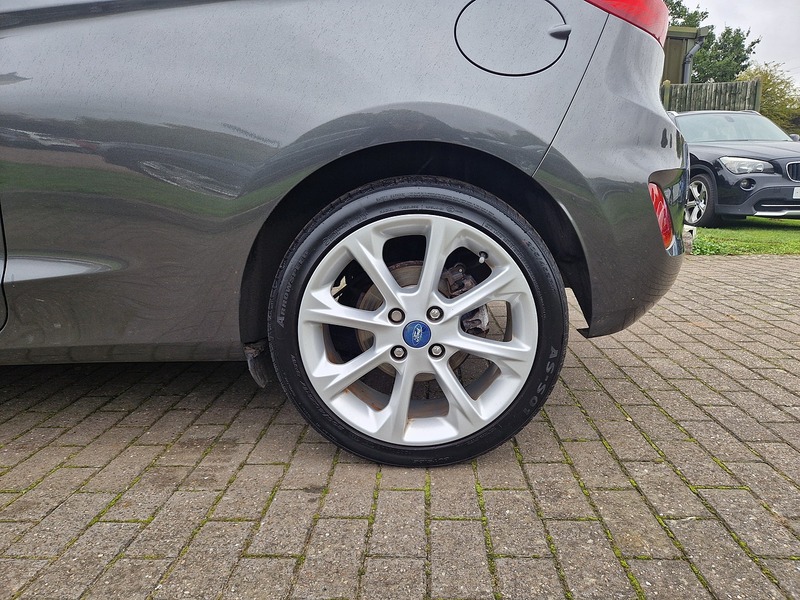 Ford Fiesta T EcoBoost Titanium - U12319