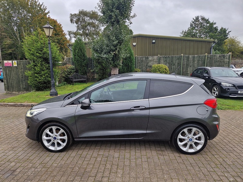 Ford Fiesta T EcoBoost Titanium - U12319