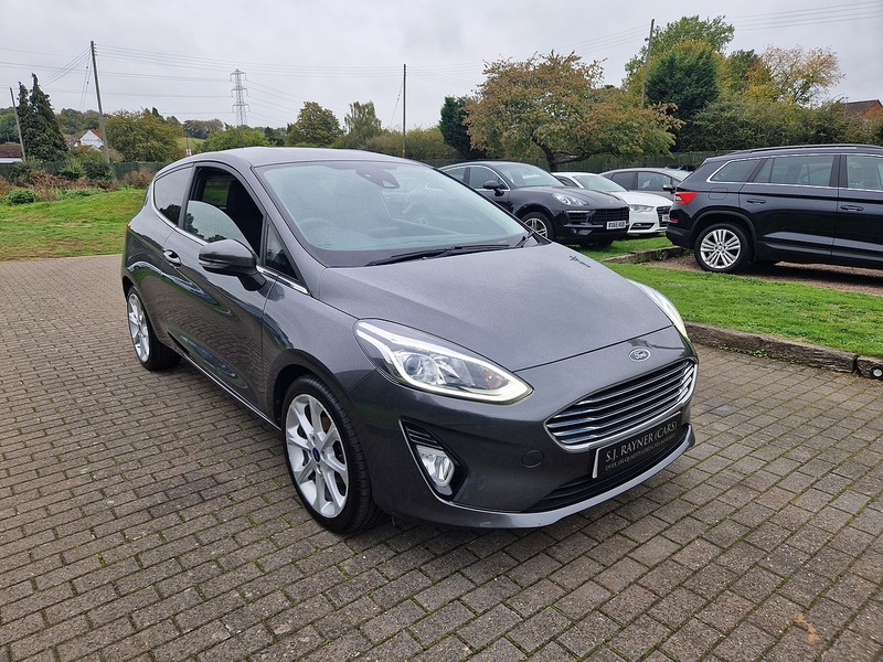 Ford Fiesta T EcoBoost Titanium - U12319