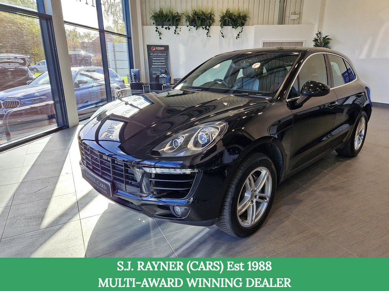 2015 Porsche Macan