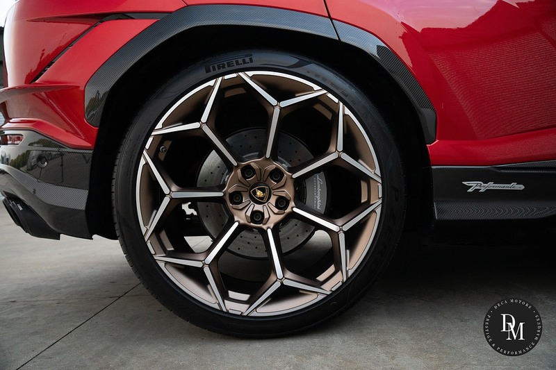 Lamborghini Urus V8 BiTurbo Performante - N69