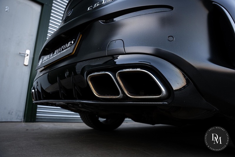 Mercedes-Benz C Class C63 V8 BiTurbo AMG S - U436