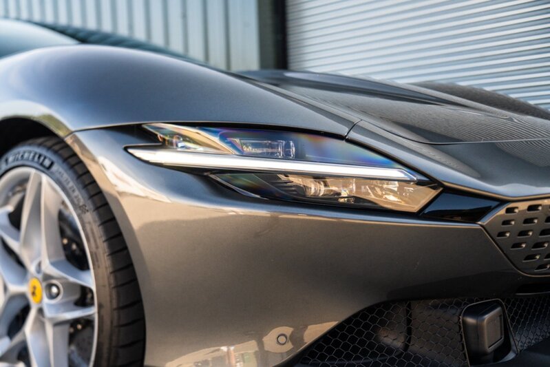 Ferrari Roma T V8 - U440